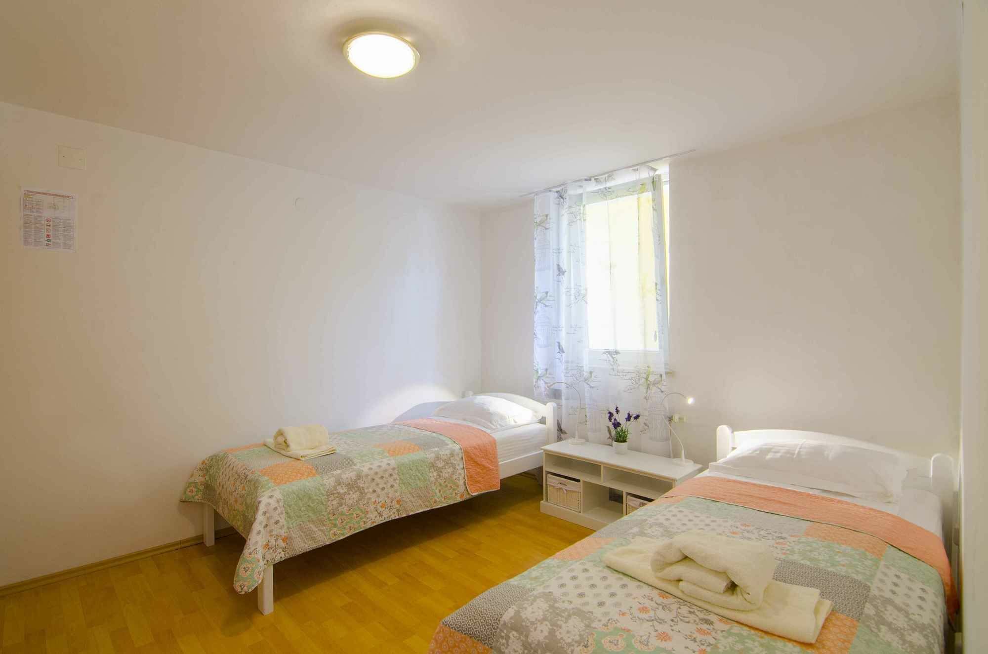 Aura Guesthouse Ljubljana Eksteriør billede